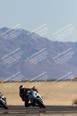 media/Nov-12-2023-SoCal Trackdays (Sun) [[5d1fba4e7d]]/Turn 4 (1120am)/